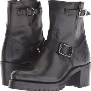Frye Sabrina Black Leather Moto Boots 7